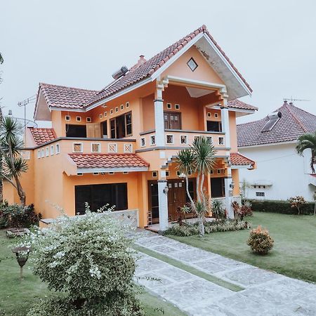 Villa Batu Malang Batu (East Java) Exterior photo