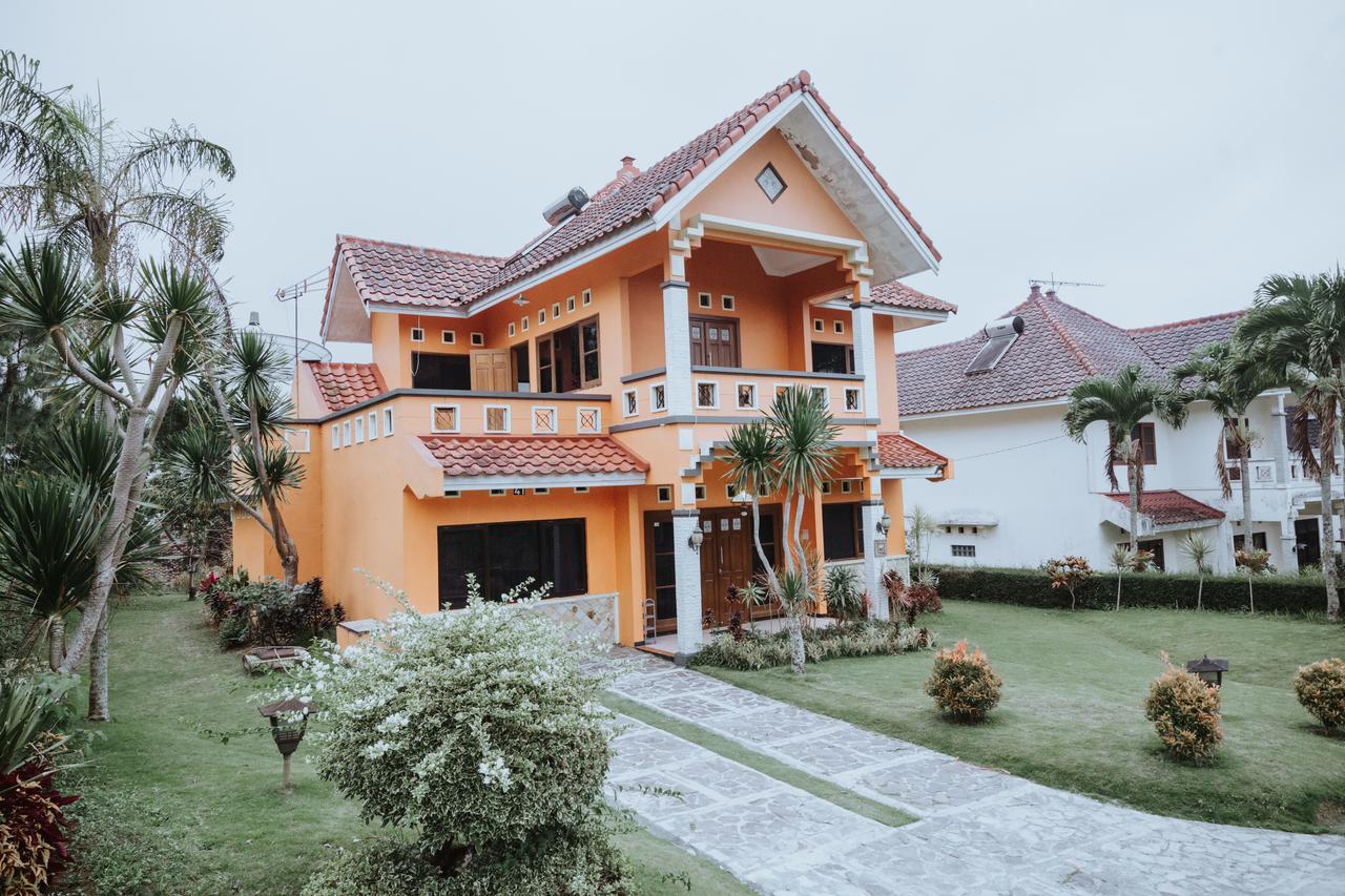 Villa Batu Malang Batu (East Java) Exterior photo